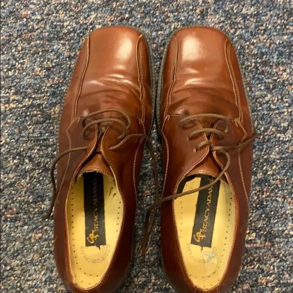Stacy Adams Brown Dress shoes sz. 9.5 EUC